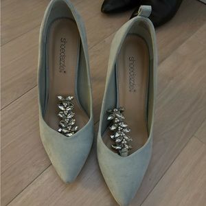 Cute worn once blue heels